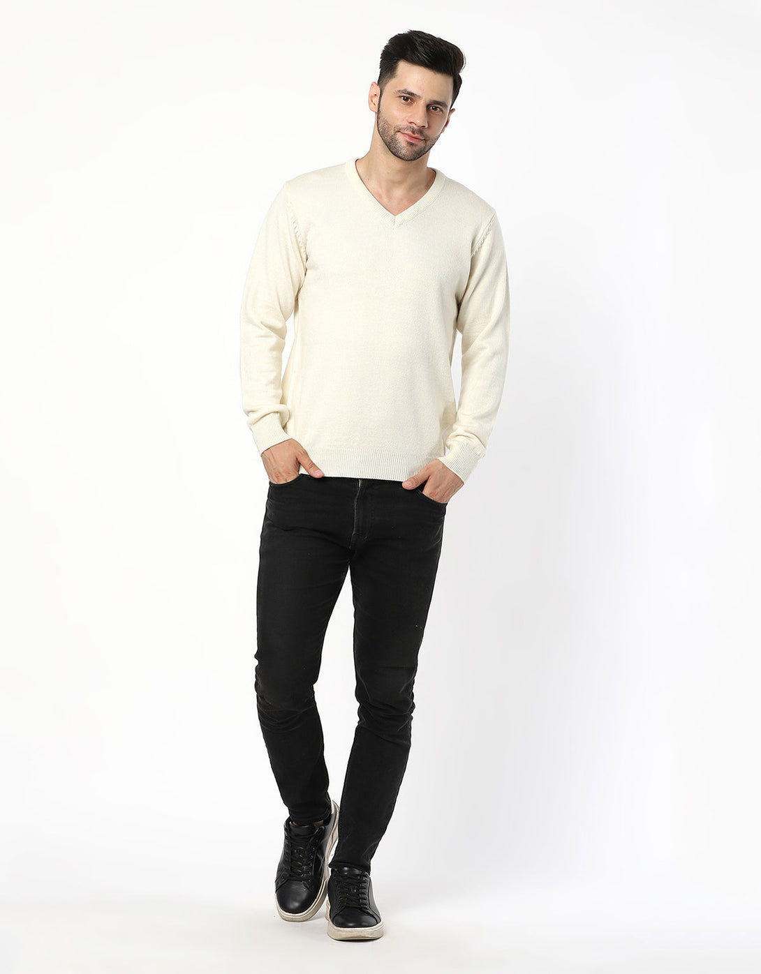 Men Woolen V-Neck Pullover